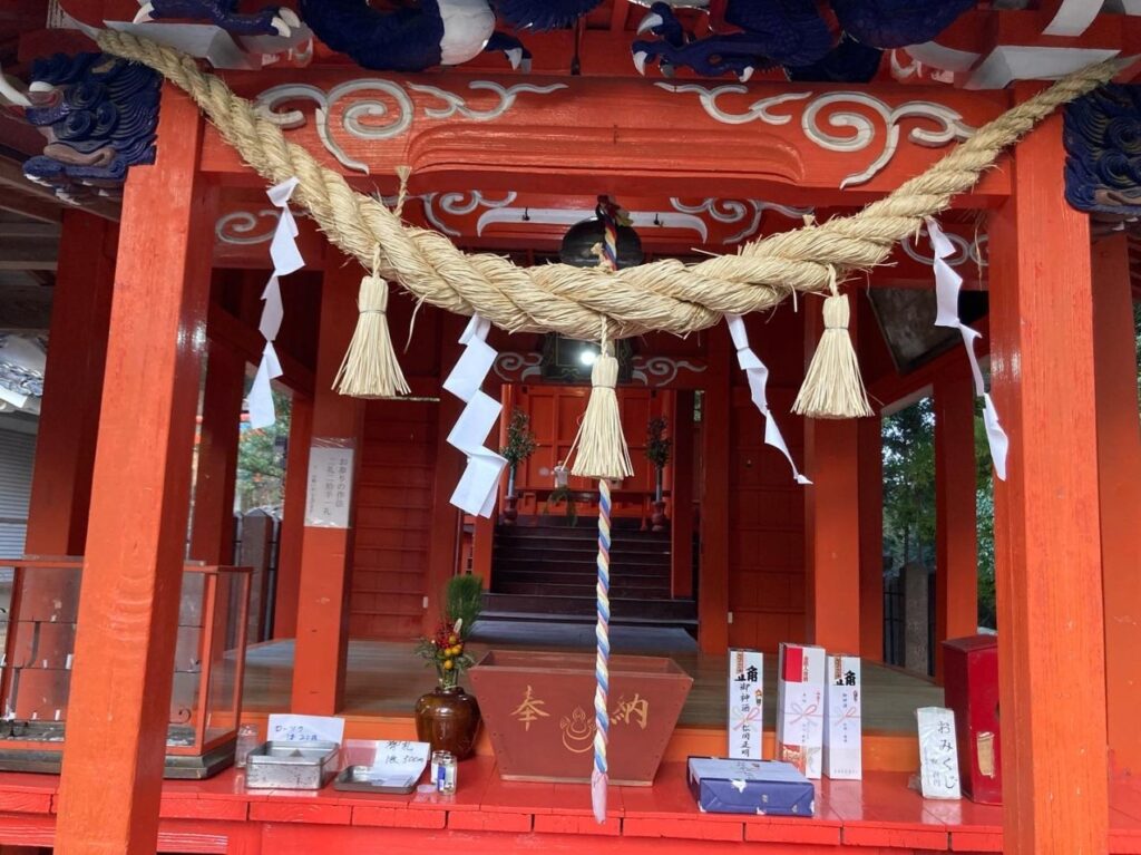萩尾稲荷神社