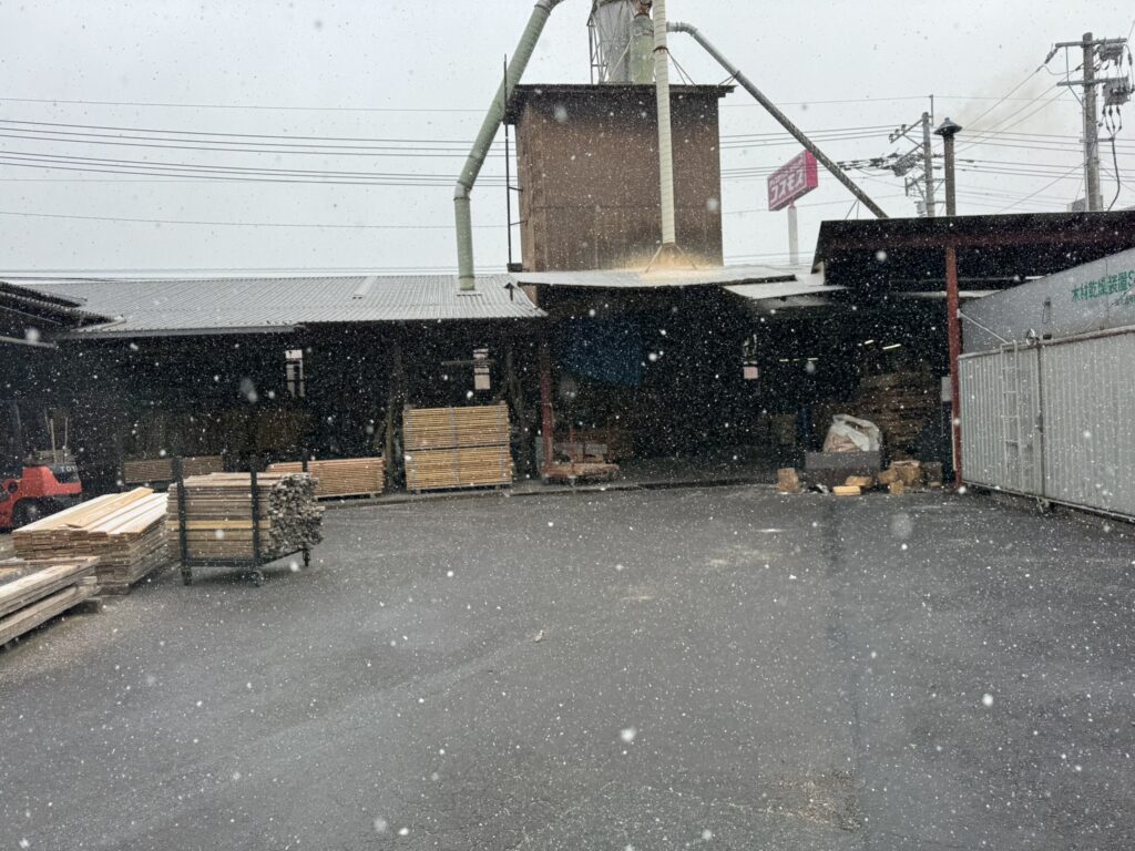 羽目板屋どっとこむ工場